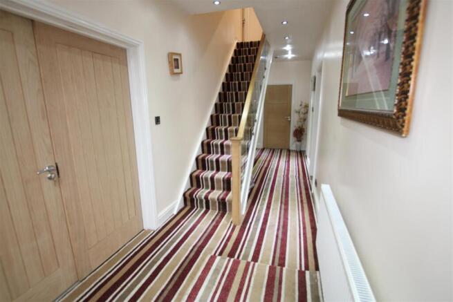 1 bed House Share to rent Image 11