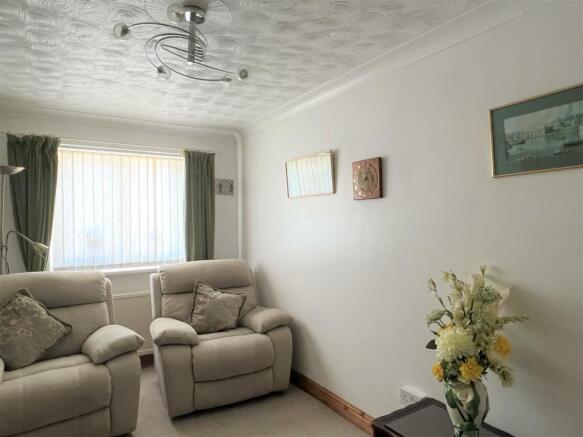 Bedroom: