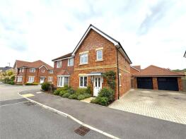 11, Wright Avenue, Blackwater, Camberley GU17 9FL