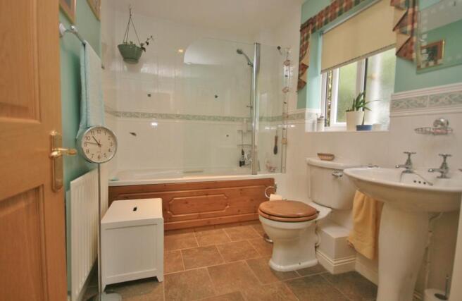 Photo 11