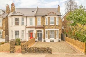 51, Baring Road, London SE12 0JP