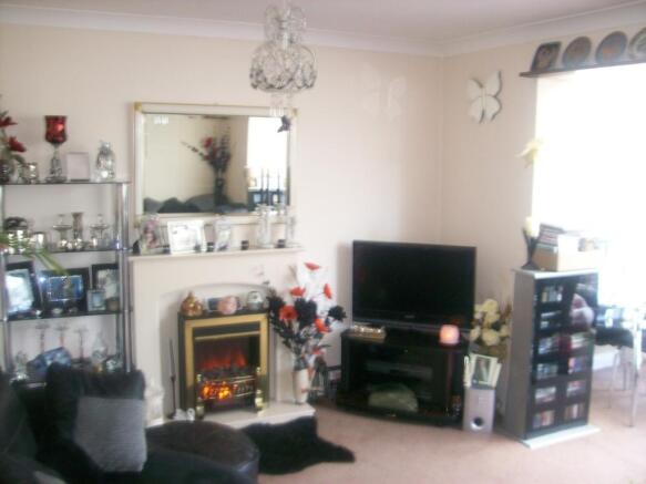 Lounge 2