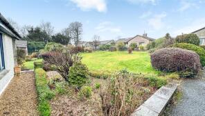 5, Attery View, Yeolmbridge, Launceston PL15 8TY