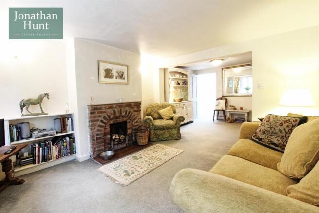 SITTING ROOM