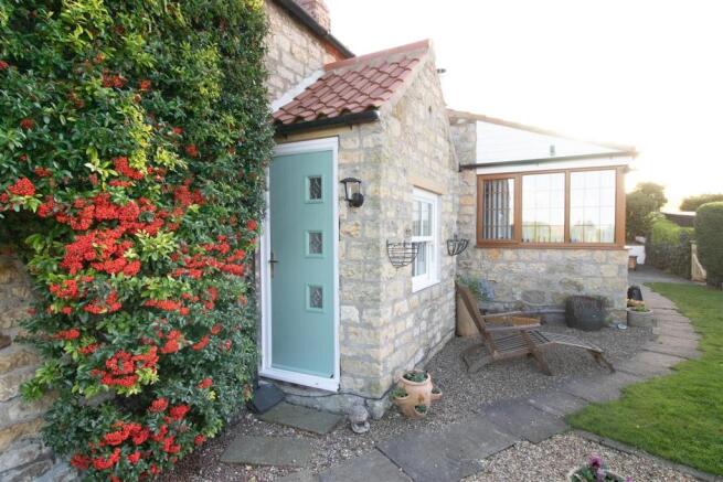 Hill Top Cottage Externals-3.jpg