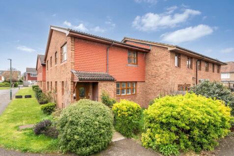 Trent Way, Worcester Park, KT4