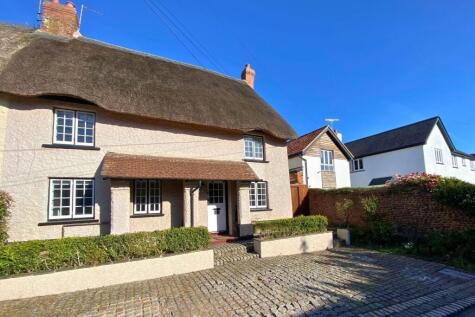 Greenway, Woodbury, Exeter