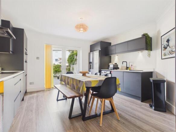 Kitchen Diner