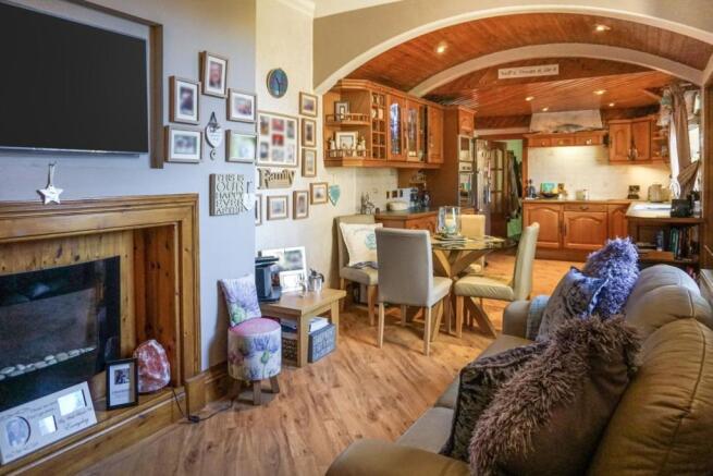 Kitchen/Family Room