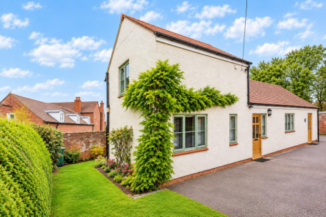 The Village, Dymock