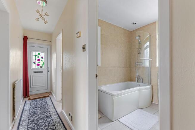 2 bed Bungalow for sale Image 11