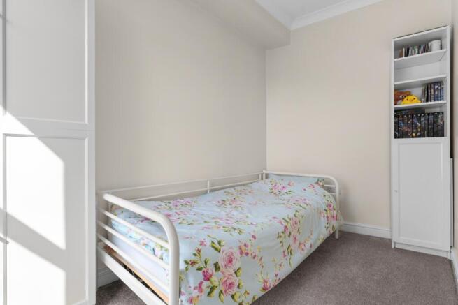 2 bed Terraced for sale Image 11