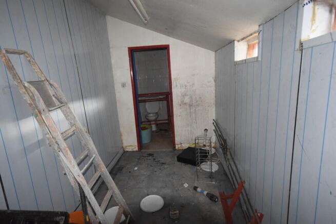 PREPERATION ROOM 