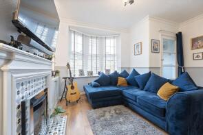 32, Quarr Road, Carshalton SM5 1ER