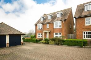14, Lower St Marys, Wadhurst TN5 7AW