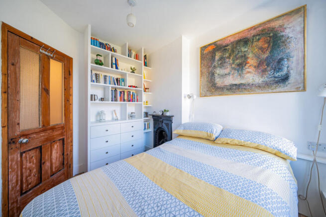 1432835-28-69ba82...