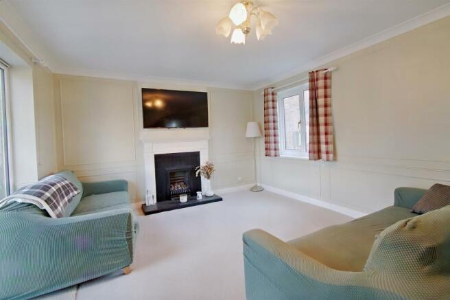 8547295-interior11-800.JPG