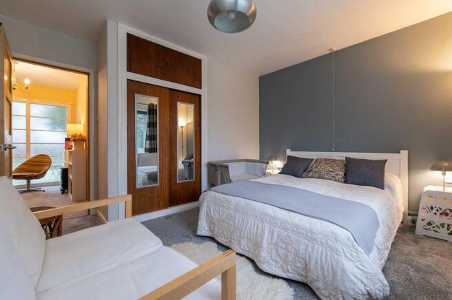 Bedroom 1 (Double)