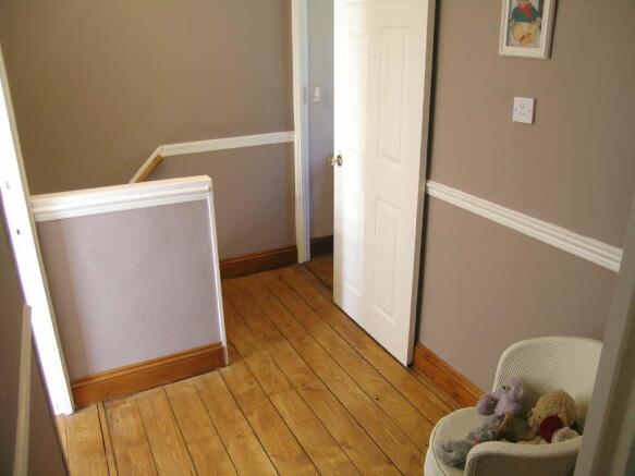 Photo 11