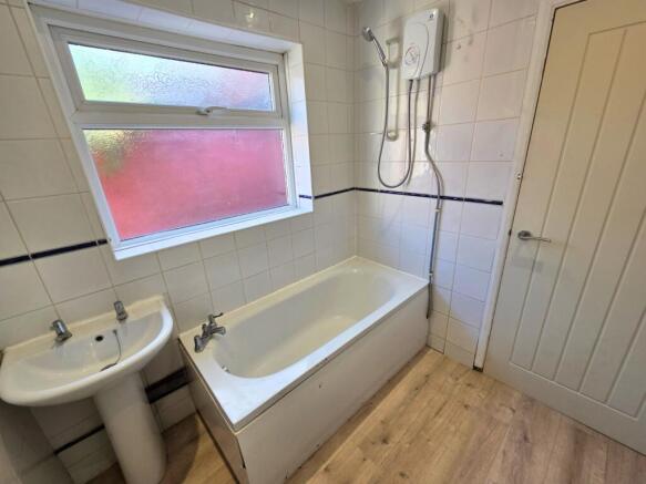 3 bed Terraced for sale Image 6