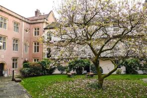 Flat 5, 18 St Bartholomews Court, Christmas Street, City Centre, Bristol BS1 5BT