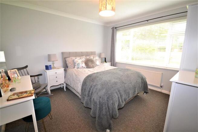 bedroom one.JPG