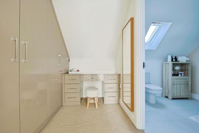 4 bed End of Terrace for sale Image 11