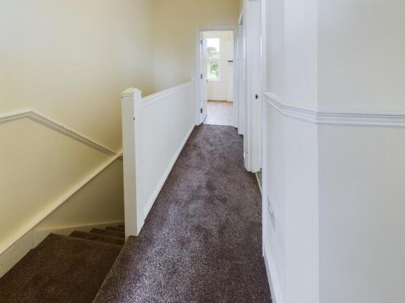 CAM03974G0-PR0040...