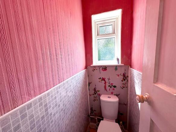 3 bed Terraced for sale Image 10