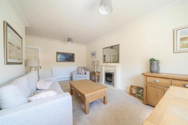 Sheldon Lodge, Berkhamsted, Hertfordshire photo 4