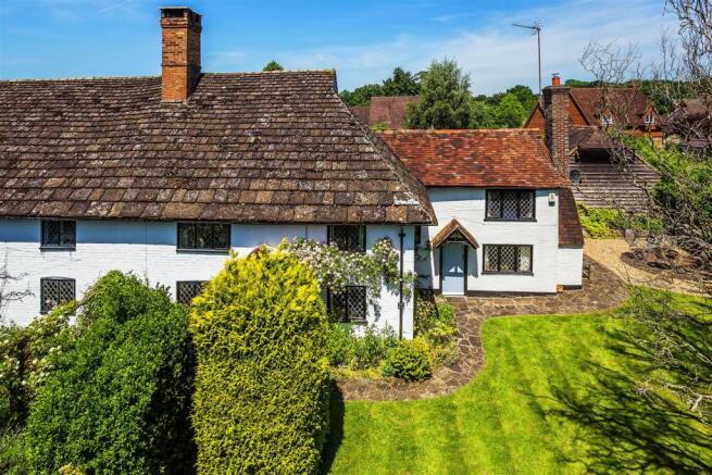 house. estate agency Bucks Green Snoxall