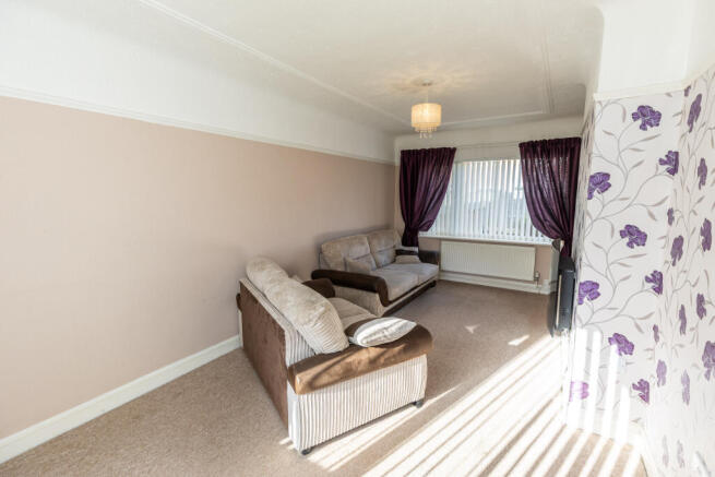 Girton Close, Ellesmere Port, CH65 photo 3