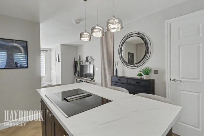 3 bed Detached for sale Image 8