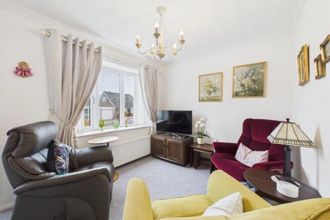 Sitting/Dining Ar...