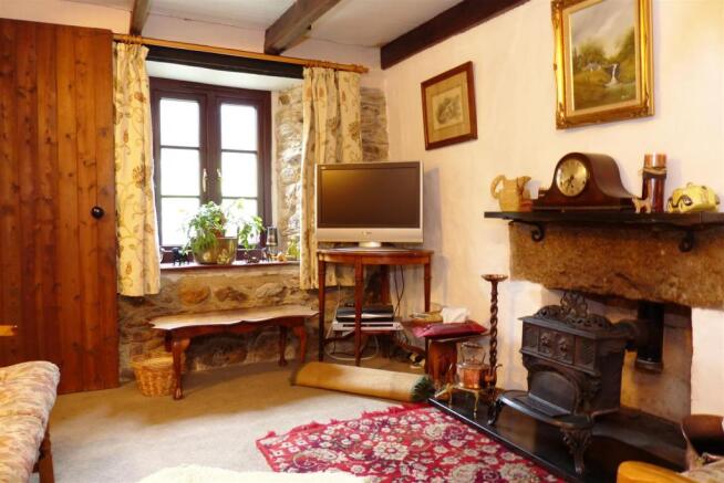 SITTING ROOM