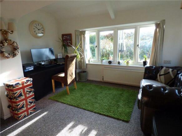 Extended Lounge