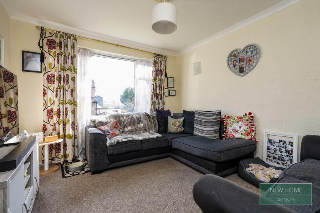 3 bed Semi-Detached for sale Image 8
