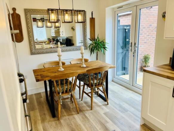 50a38469-1f8d-43e7-a310-9a5f1f6592d3