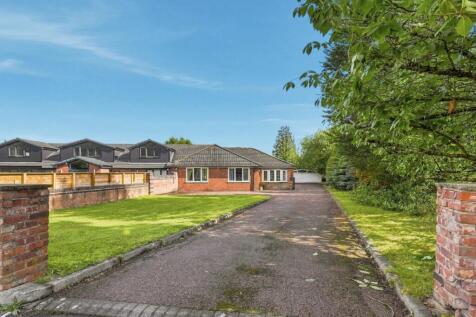 Hall Moss Lane, Bramhall, SK7