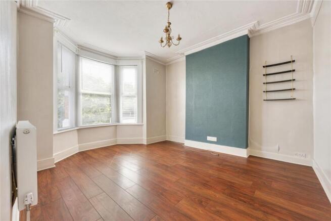 Orford Road, E18