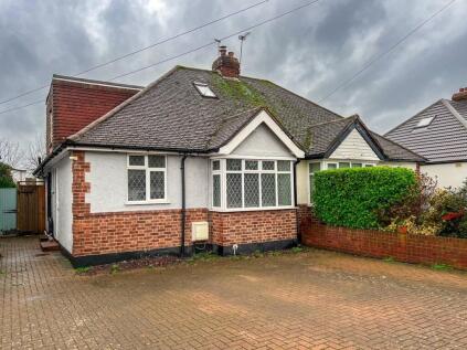 Rosemary Avenue, West Molesey, KT8