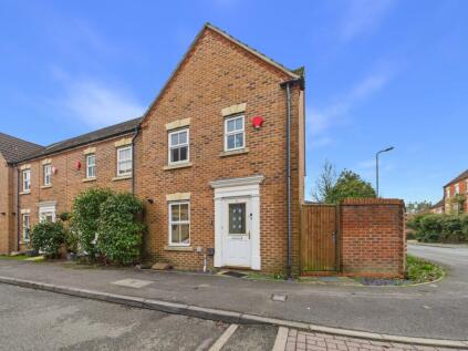 Tracy Avenue, Langley, Berkshire, SL3