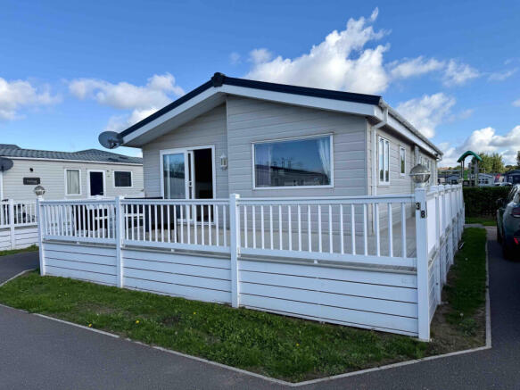 Felixstowe Beach Holiday Village, Walton Avenue, IP11 photo 4