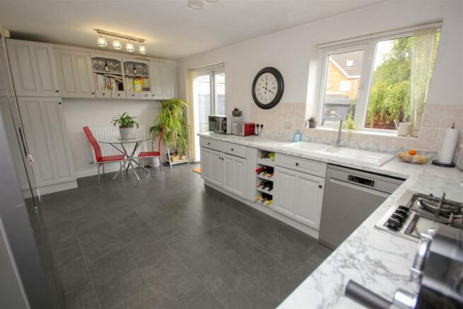 Kitchen Breakfast Room.jpg