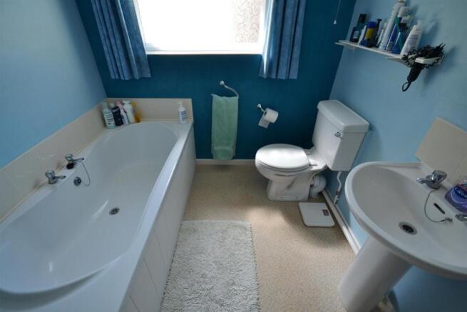 Bathroom.jpg