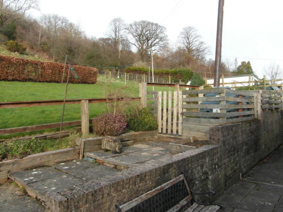 Photo 8