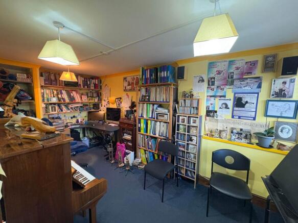 Photo 13