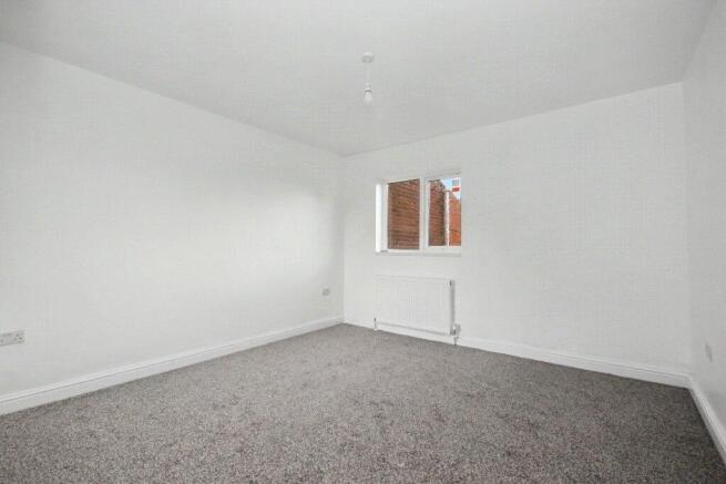 3 bed Terraced for sale Image 5