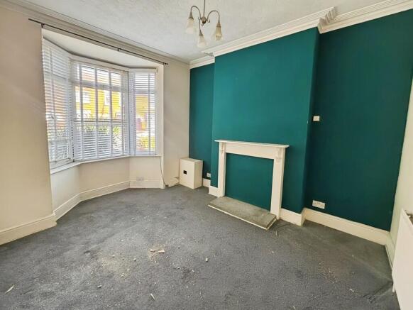 bbf37a05-WhatsApp...