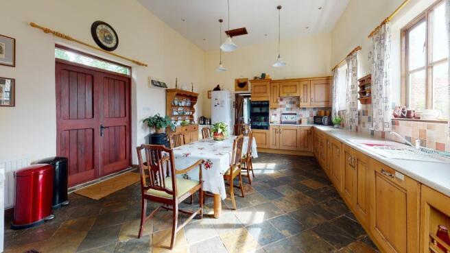 BREAKFAST KITCHEN